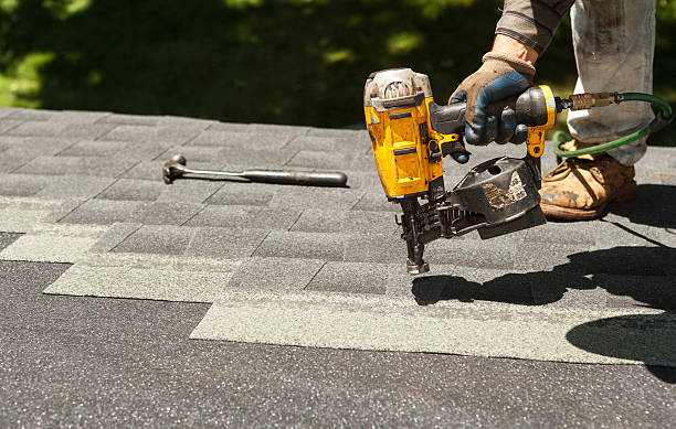 Best Emergency Roof Repair  in Loma Ri, CA